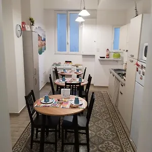 ** Bed & Breakfast La Dimora Di Katiu' Italia